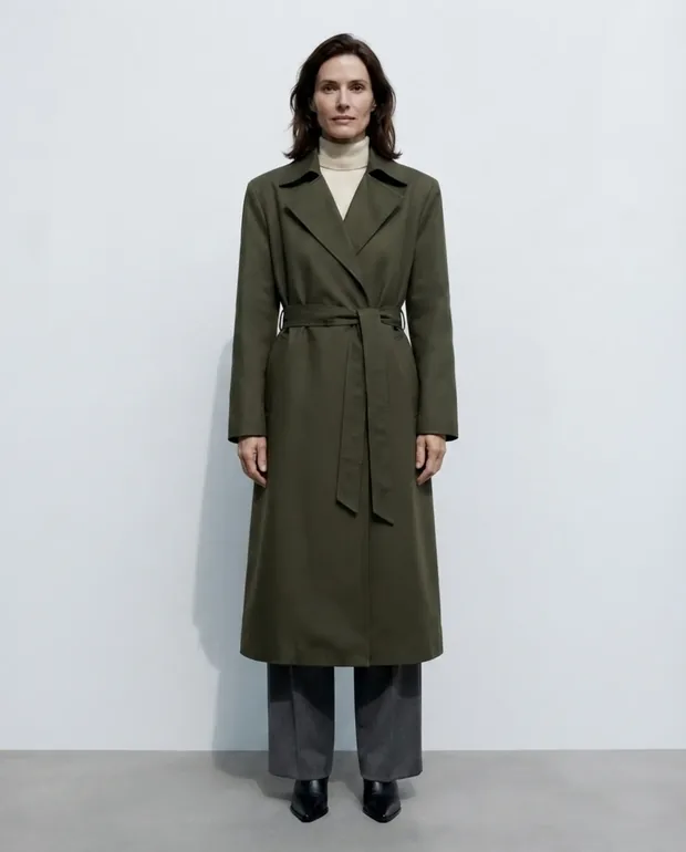 Full-length framing for coats and outerwear.