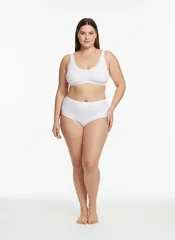 Saiz plus — Plus size build
